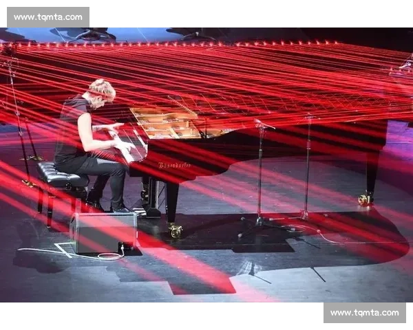 钢琴竞技与艺术的完美碰撞展现顶尖选手风采与激情的音乐盛宴