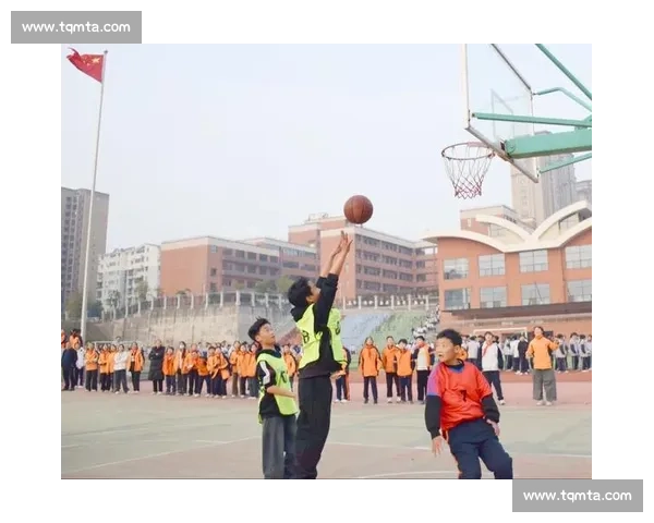 青春赛场激烈碰撞 青少年篮球比赛点燃激情与梦想